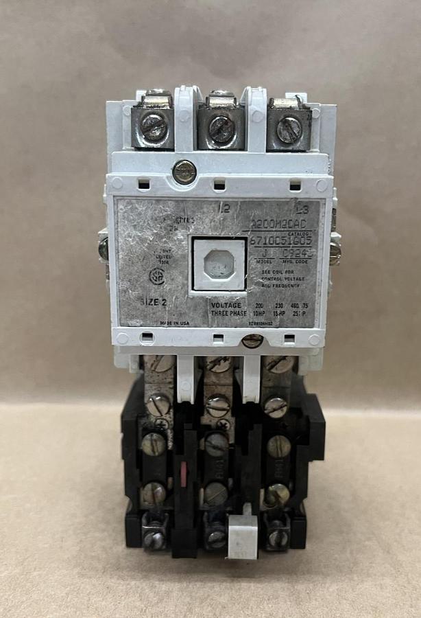 Used Westinghouse A200M2CAC Size 2, 3Ph, Model J Motor Controller (CAT:6710C51G05)