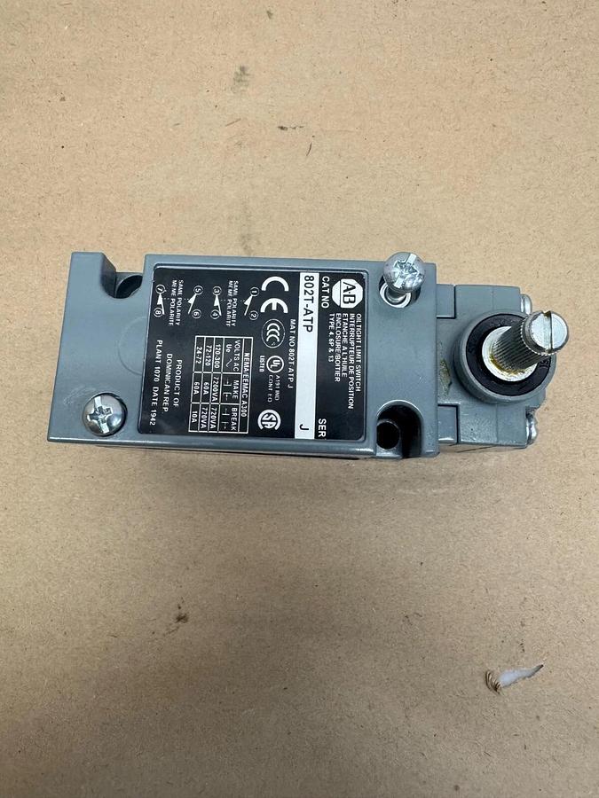 New - open box Allen Bradley 802T-ATP Oil Tight Limit Switch