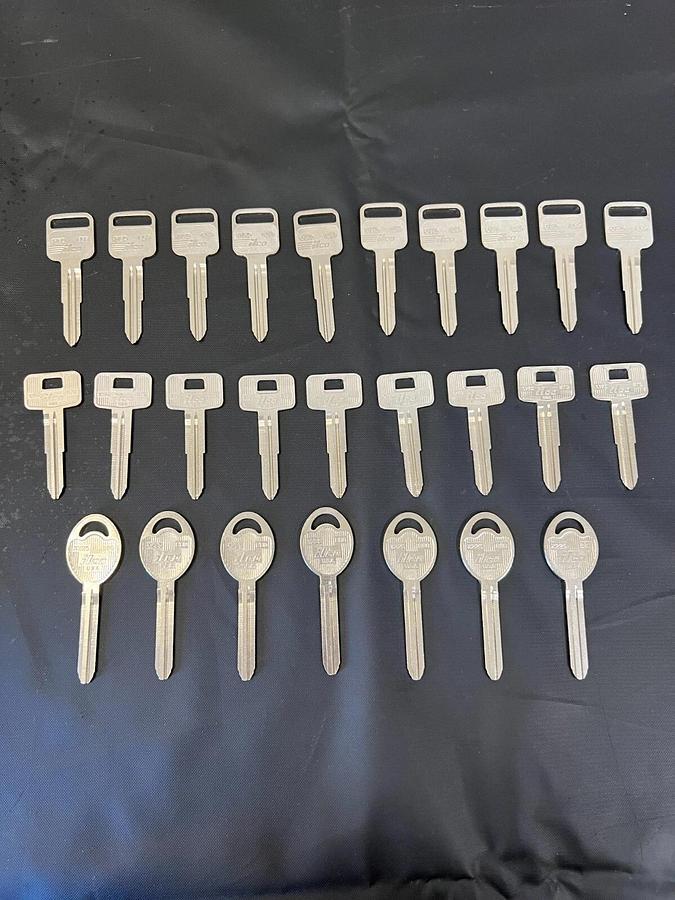 Used Ilco B65, B72, B80 Assortment of GEO Key Blanks - Lot of 26