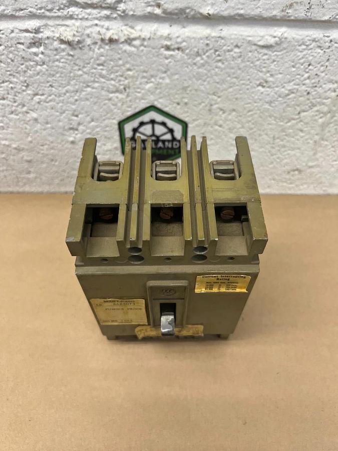 Used Westinghouse 66E5073 15 Amp Fungus Proof Circuit Breaker