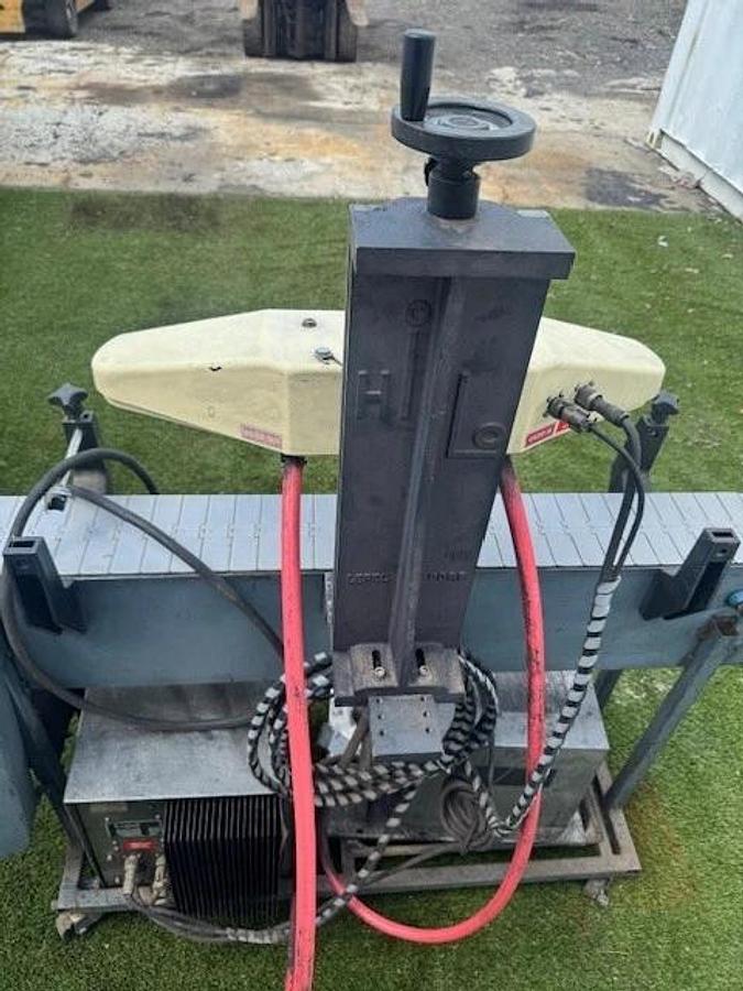 Used Lepel Conveyor 6" W, 52” L, TR-1000A 1/2Hp DC Motor, PPS Induction Sealer