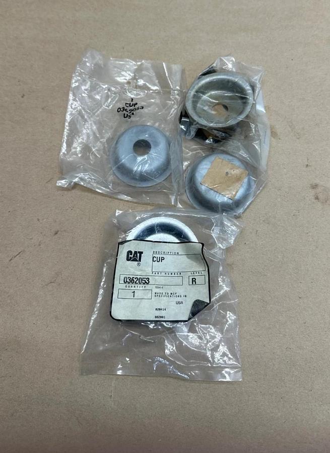 CAT 036-2053 Cup - Lot of 4 *NEW*
