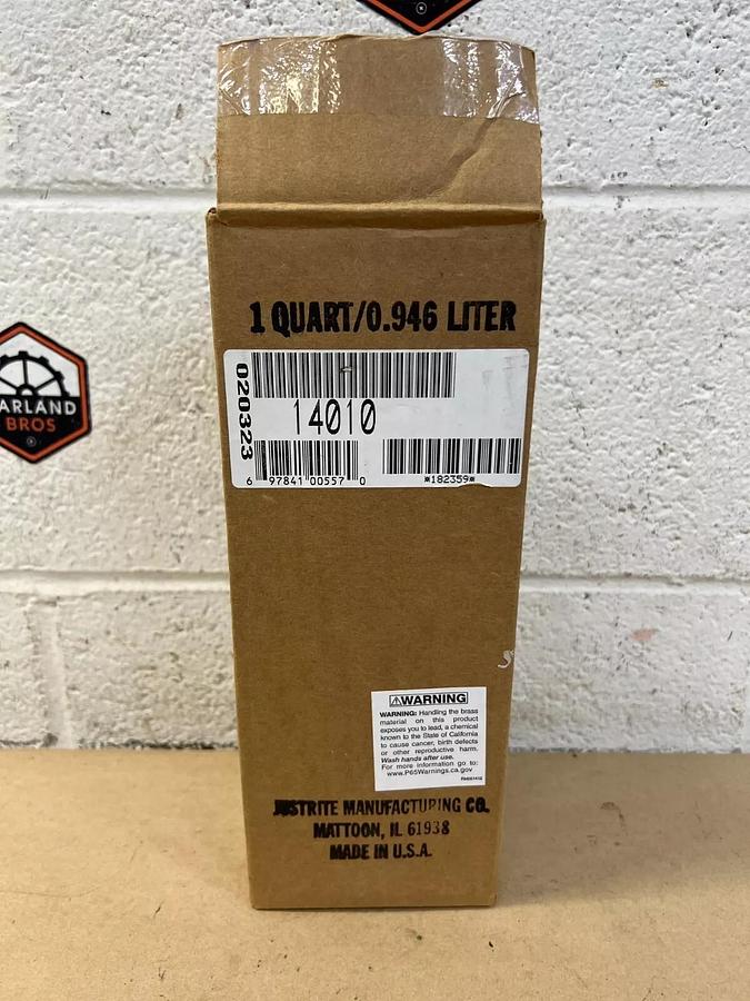 Used JUSTRITE 14010 1 Quart Dispensing Bottle, Red