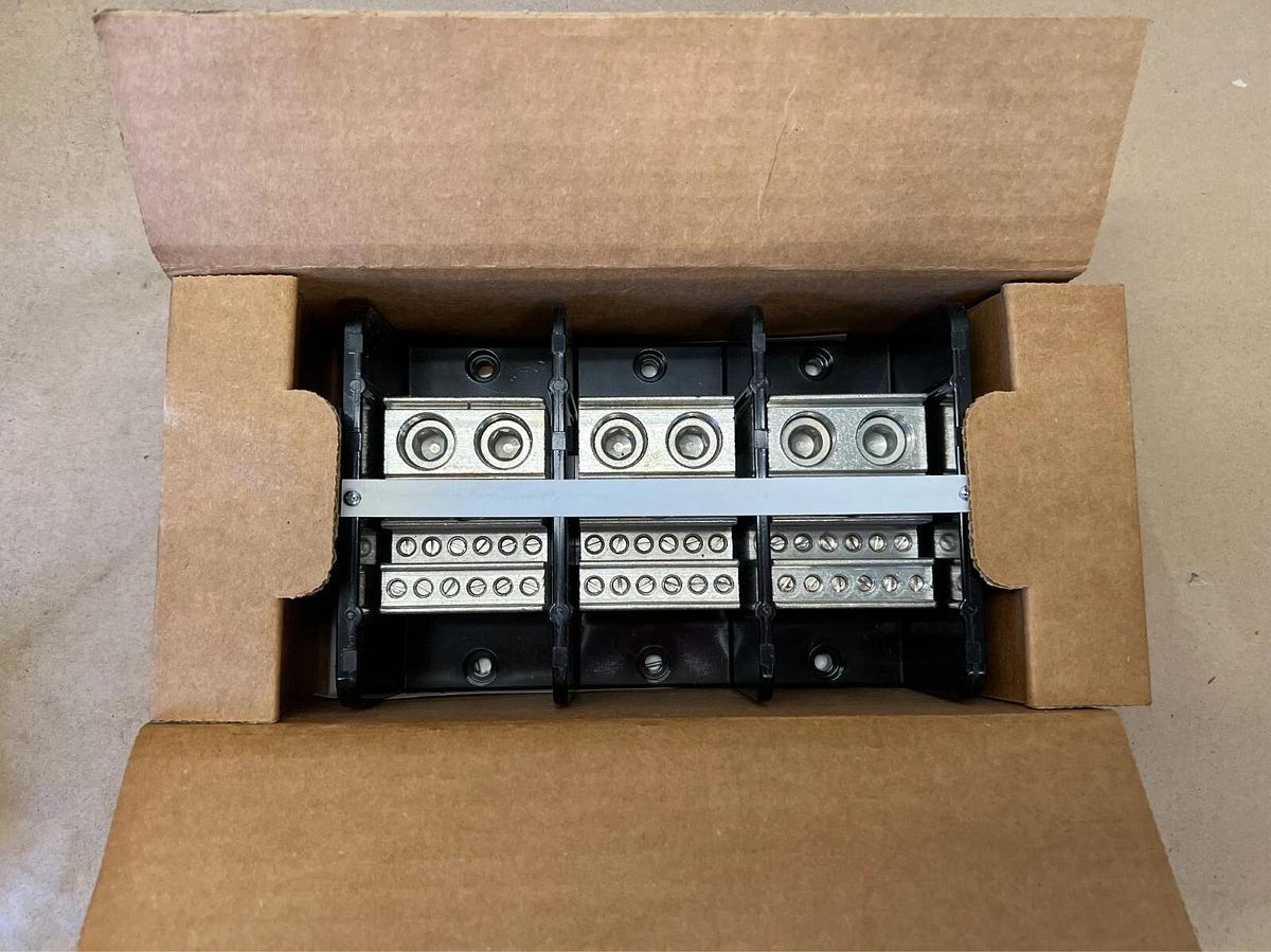 Allen Bradley 1492-PD32127 Power Distribution