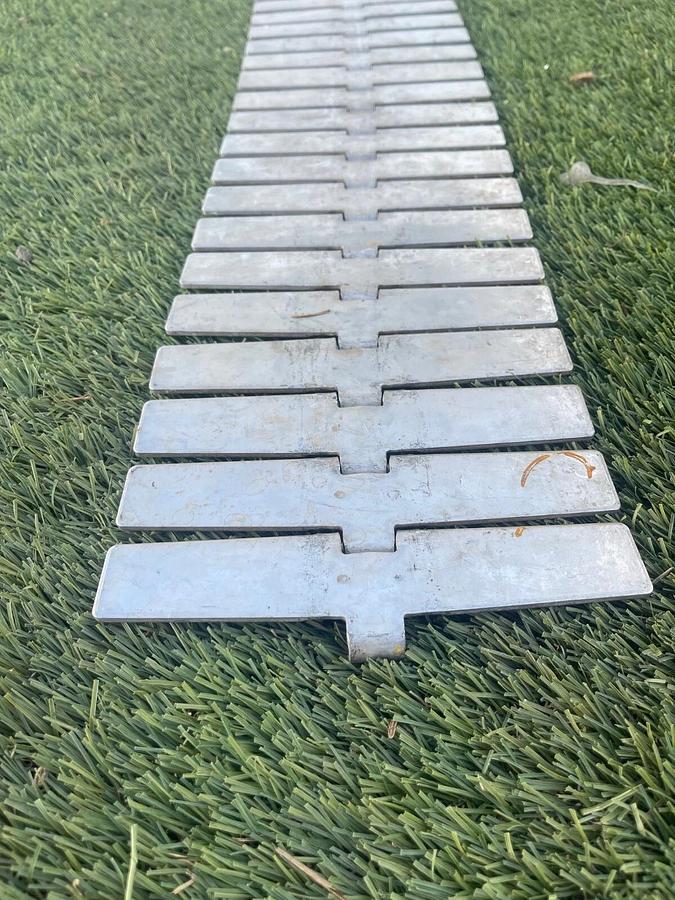 Used Rexnord SS881 BC82 Stainless Steel Side Flexing Tabletop Chain L:102", W:7.5"