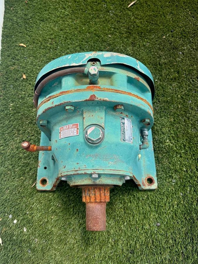 Used Sumitomo 1HS1870 SM Cyclo Reducer Ratio 17:1, Input: 20.6, 2” and 1-3/4" Shaft