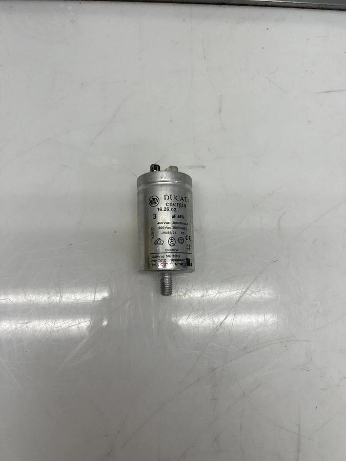 Used Ducati Energia 16.26.02 450VAC Capacitor 50/60Hz