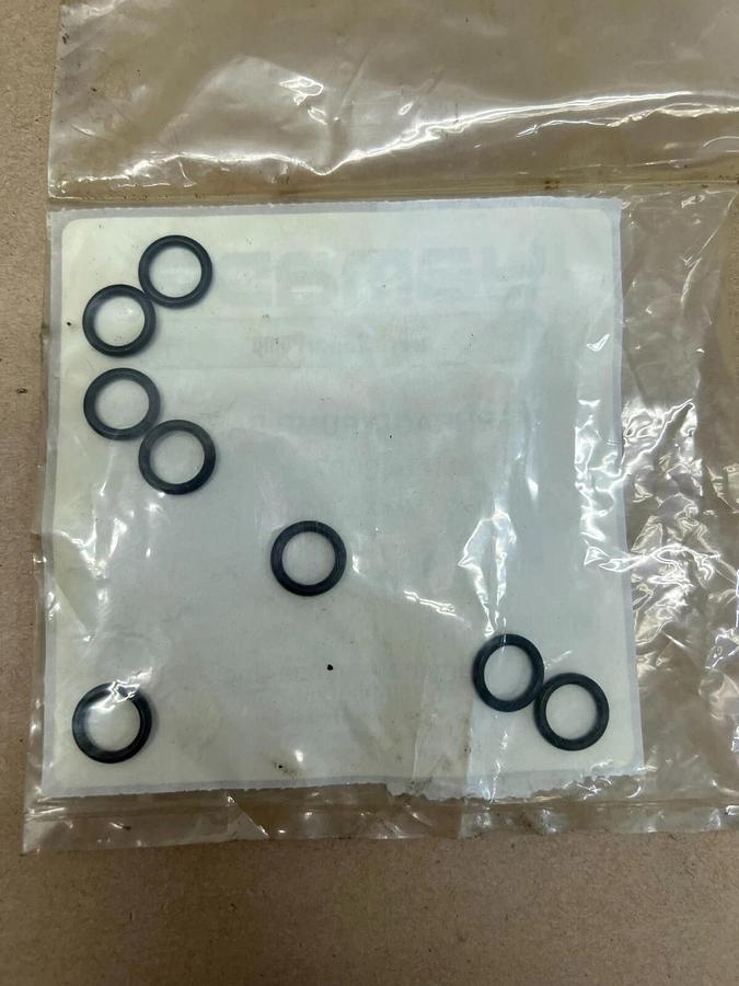 Used Yamada 640007 O Ring 9.5mm x 2.0mm (8 pcs.)