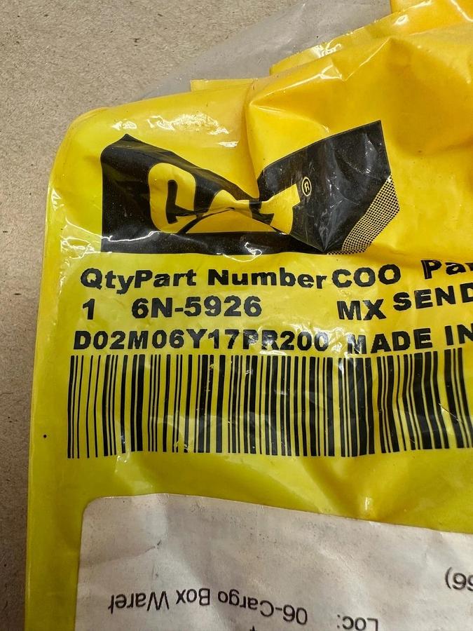 Used CAT 6N-5926 51.50mm Long Brass Temperature Sender *NEW*