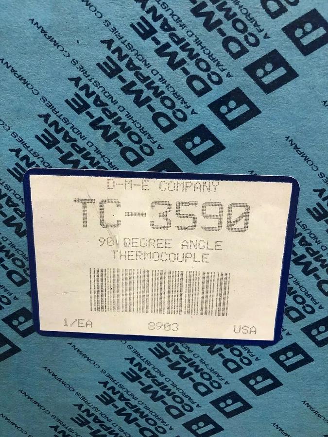 D-M-E Company TC-3590, 90° Angle Thermocouple