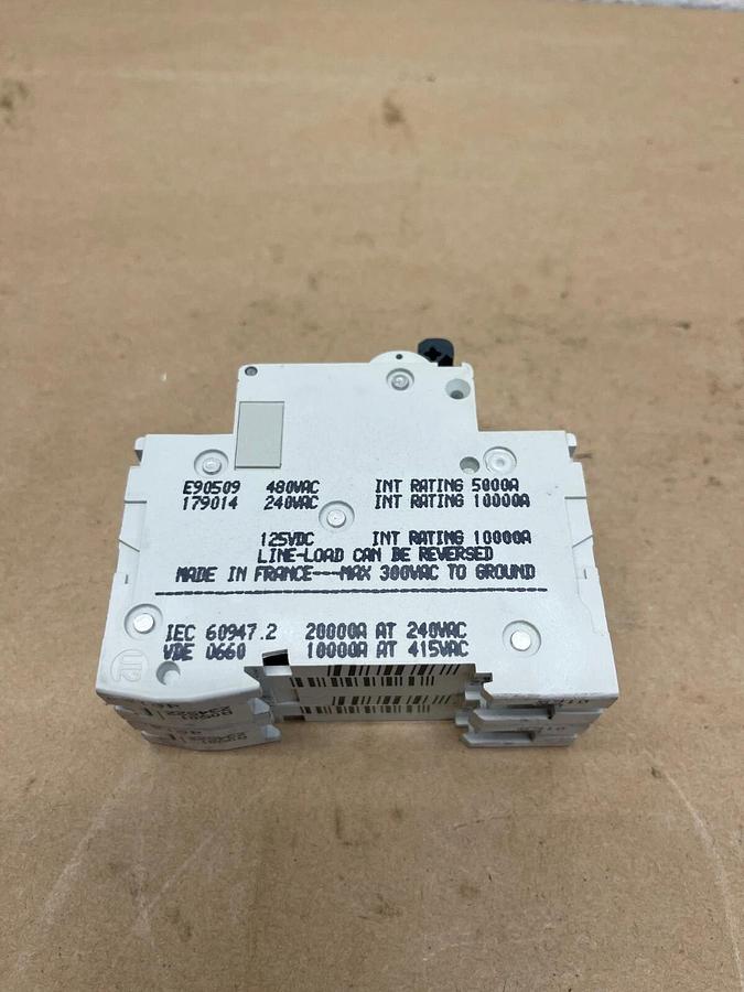 Used Merlin Gerin 24522 Circuit Breaker, Multi9 C60N, 10A Type D, 480 VAC