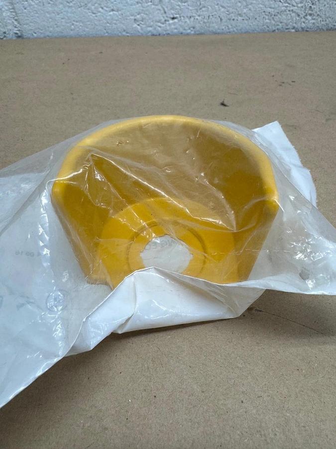 Used Eaton M22-XGPV Emergency Stop Safety Collar *FACTORY SEALED*