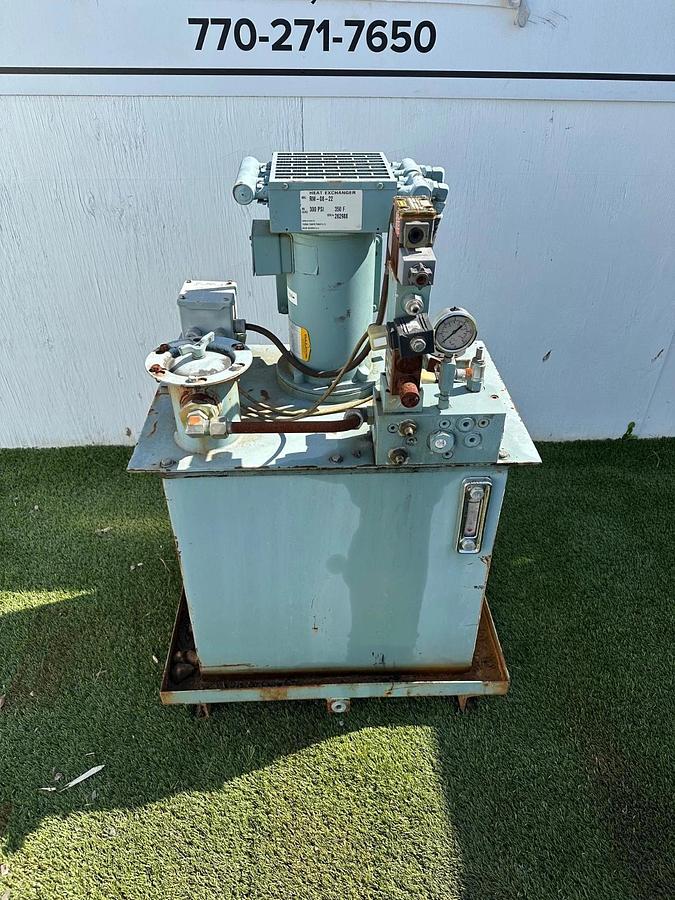 Used Baldor CM3611T 3Hp Motor @ 1750RPM w/ Parker Hydraulic Unit 40 Gal Tank