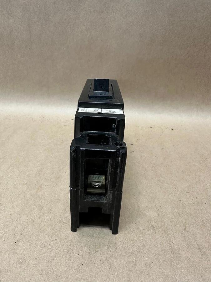 Used General Electric TE1020 20A 1 Pole Circuit Breaker