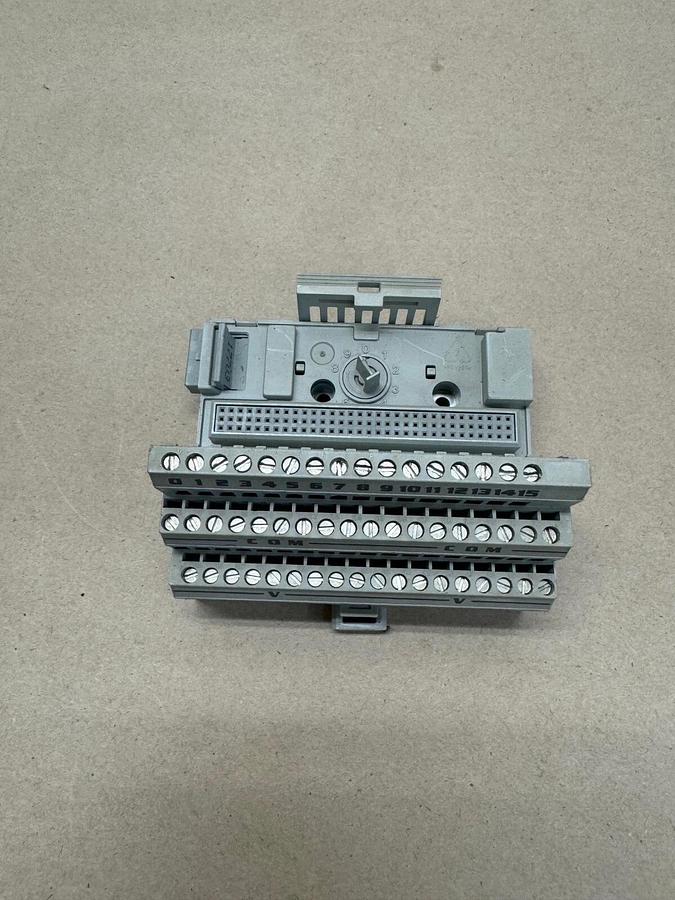 Used Allen Bradley 1794-TB3 Flex Terminal Base I/O Series A (Lot of 6)