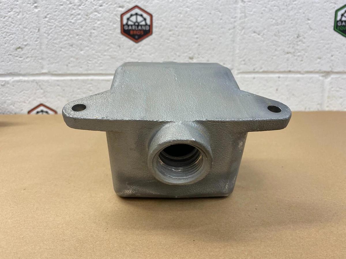 Used Appleton AE631 AE Series Receptacle Cover 60 Amp, 3W, 3P