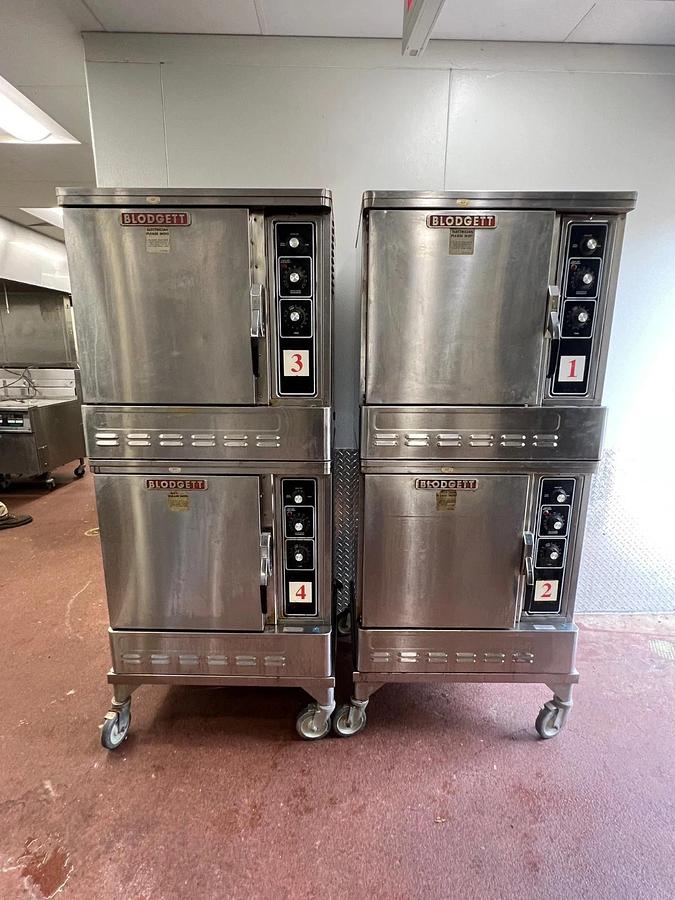 Used Blodgett DFG-50 Double Half Size Convection Oven