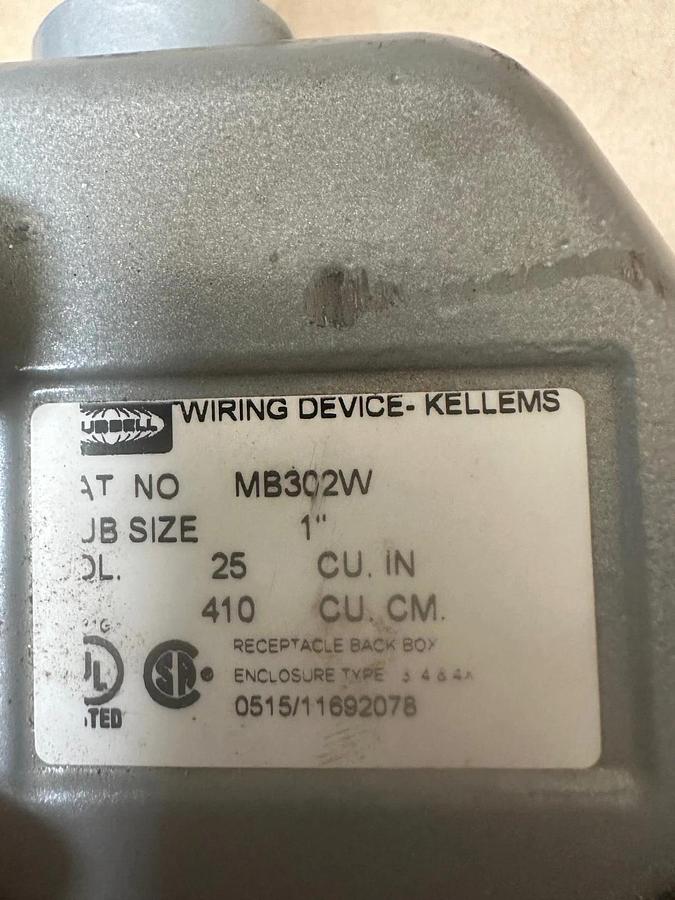 Used Hubbell 430R5W Watertight Sleeve Receptacle w/ MB302W Pin & Sleeve Receptacle