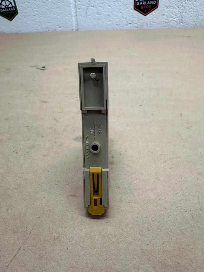 Used OMRON G2R-2-S(S), 2755C Relay with Base