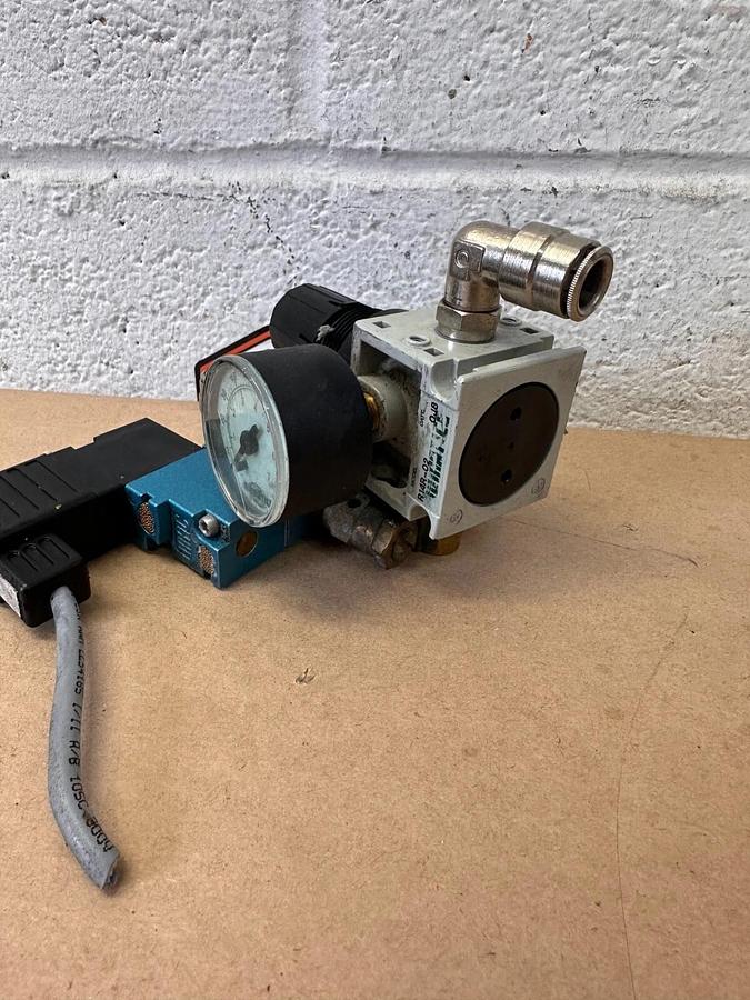 Used Numatics - R14R-02 - Pneumatic Regulator with MAC Solenoid Valve (DMB-DDAJ-1JB)