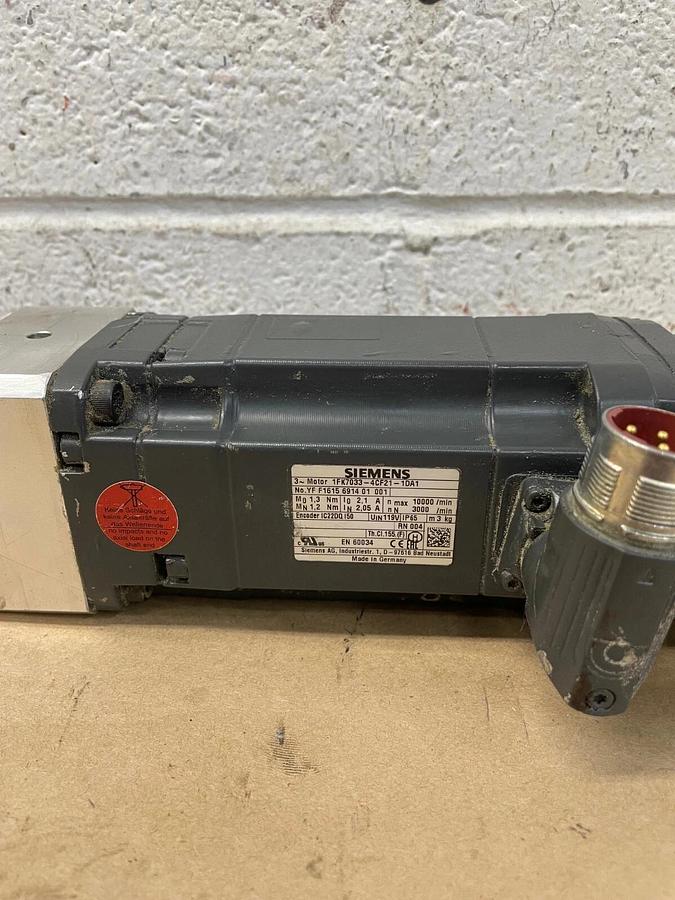 Used Siemens 1FK7033-4CF21-1DA1 Servo Motor w/ Wittenstien Gearbox