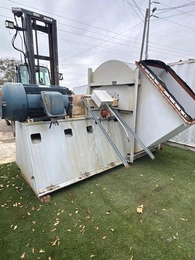 Used Twin City Fan & Blower CW Bottom Angular Upblast 542, 250Hp Motor @ 1188RPM