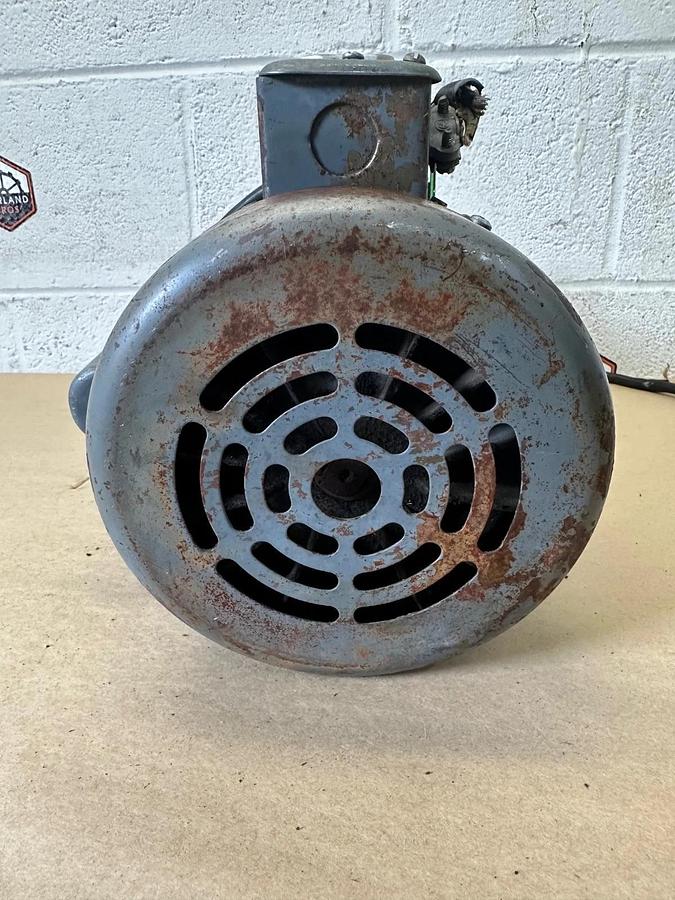 Used Winsmith M75 60 Ratio Gearbox, Dayton 5K341K 1/3Hp Motor @ 1725Rpm