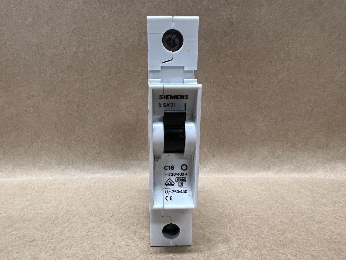 Used Siemens 5SX21 C16, 230/400V, Circuit Breaker - Lot of 3