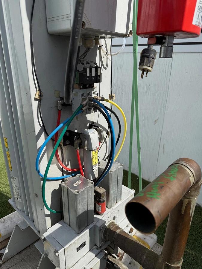 Used Parker Dominic Hunter Heatless Regeneration High Efficiency Compressed Air Dryer