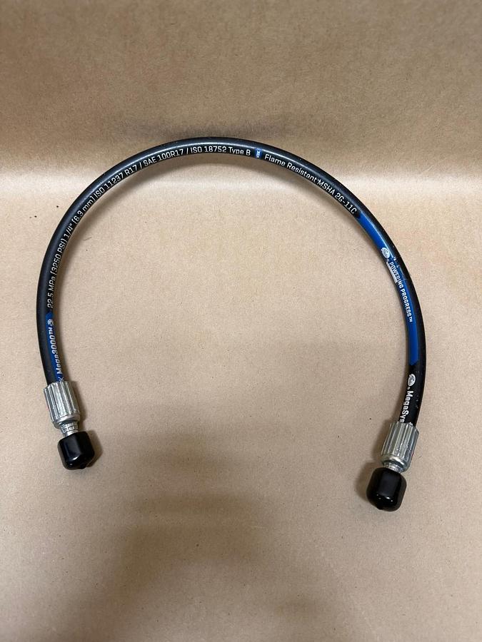 Used Oil-Air Products 4M3K-8FDLORX-8FDLORX-27.5 1/4” Hose Assembly*NEW*
