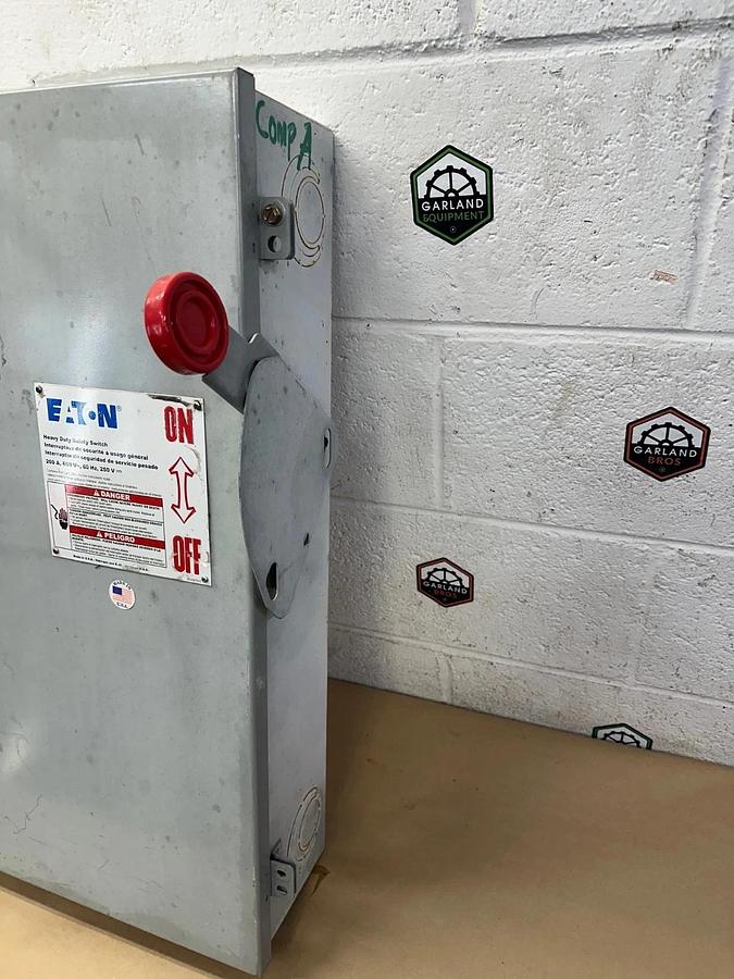 Used Eaton DH364NGK Heavy Duty Safety Switch 200A, 600VAC