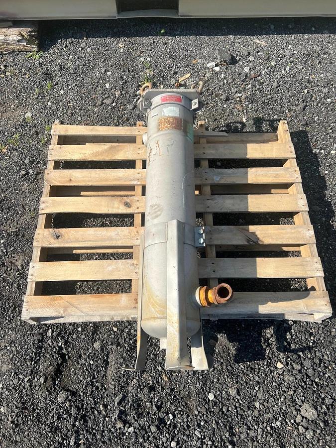 Used FST Filter Housing 150 PSI