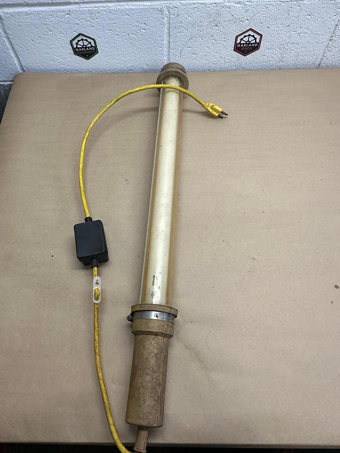 Used KH Industries 2025-T12 Temp Light