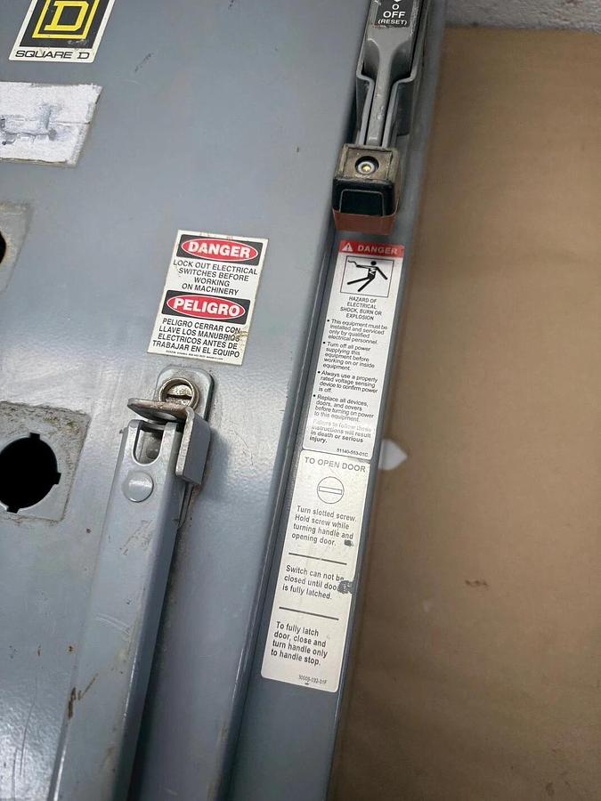 Used Square D 8539SEA51V81CF4P71P72T Combination Starter, Fusible Disconnect Breaker