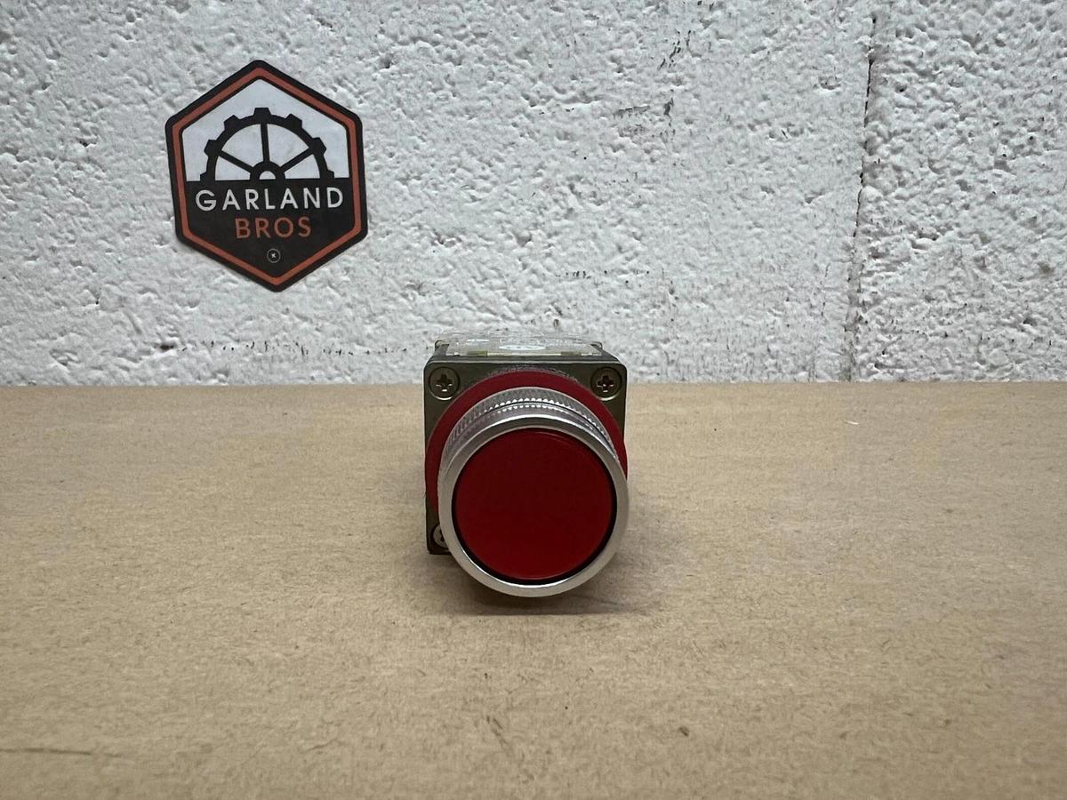 Allen Bradley 800MR-A6AK Small Round Flush Head Push Button, Red