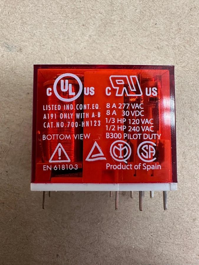 Used Allen Bradley 700-HPSXZ48 Control Relay *NEW*