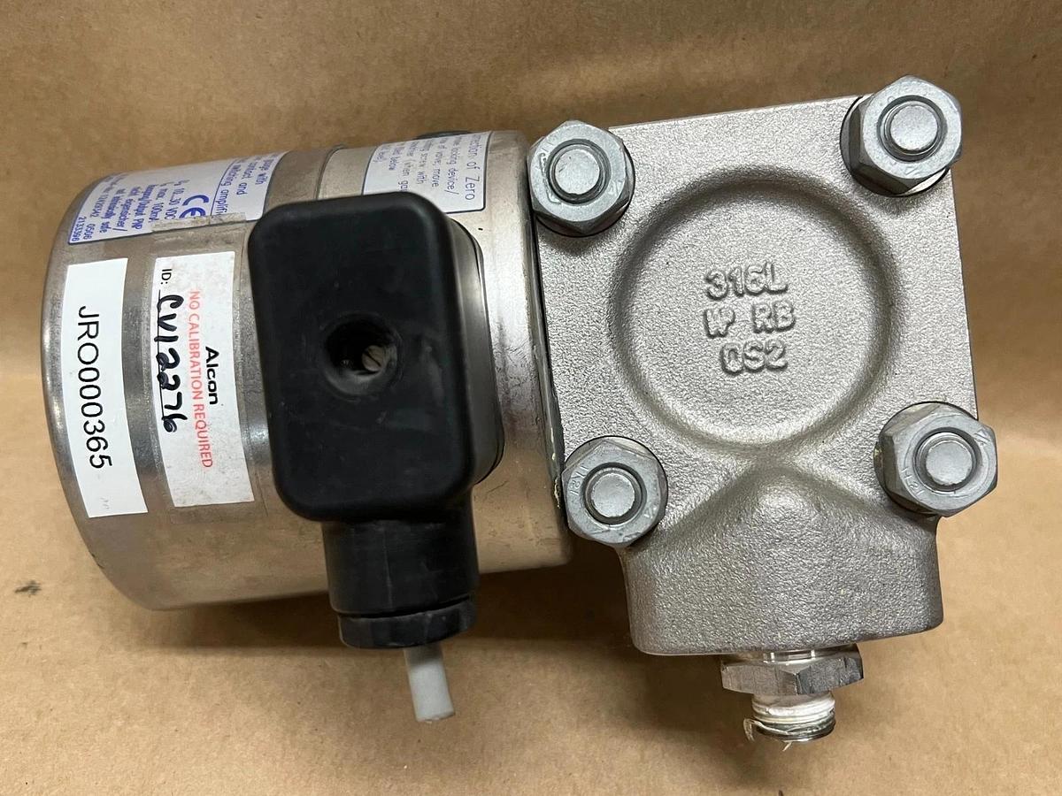 Used WIKA 732.14.100 Pressure Gauge, Inductive Contact & Integrated Switching Amp.