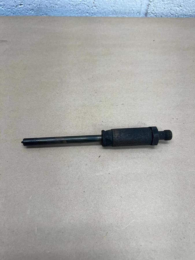 CAT 0R-3418 Fuel Injector Nozzle - Lot of 3
