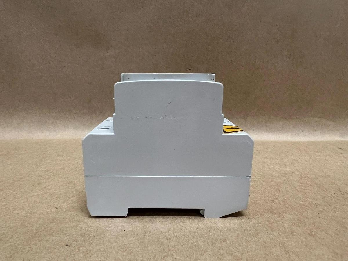 Used Lutze ST3/S 800 572 Plug Receptacle