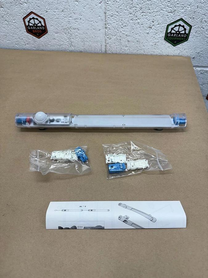 Used Nvent Hoffman LEDD2M35, LED Light Bar *NEW*