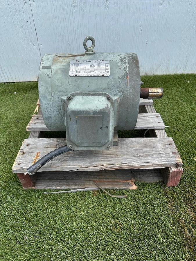Used Toshiba 0036DPSA21A-P 3Hp Motor @ 1160RPM, 230/460V, 3 Phase, 213T Frame, 60Hz