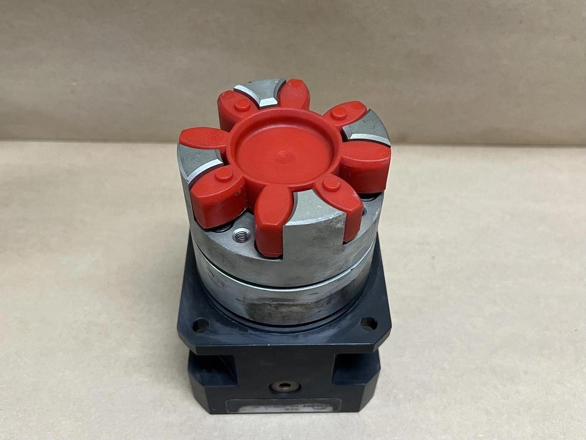 Used Neugart PLS 90 I=5, Planetary Gearbox 5:1 Ratio