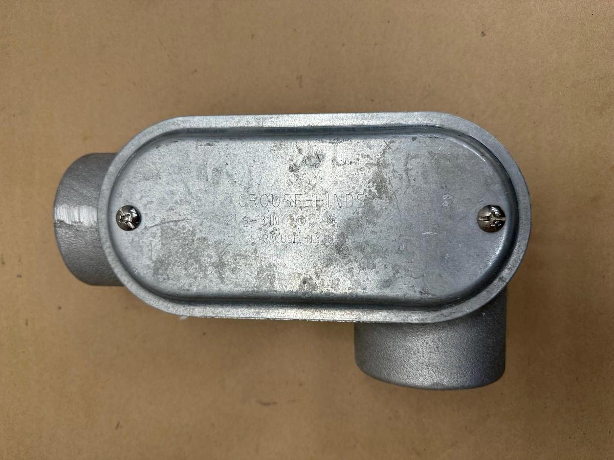 Used Crouse-Hinds LL777 2-1/2” Conduit