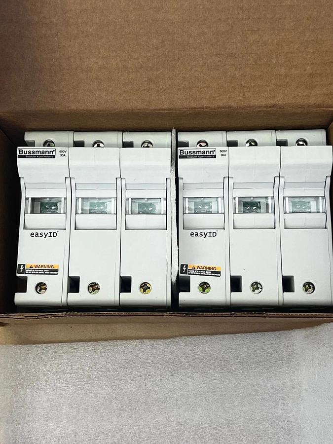 Used EATON CH30J3I 3 Pole 30A Class J Fuse Holder (Qty 2) *NEW*