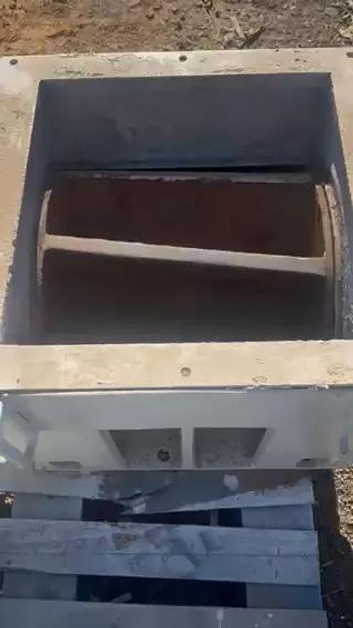 Used Rotary Airlock Feeder 16x16 Toshiba 5HP @ 1725RPM Falk 5203 J25 A, 26.94:1 Ratio