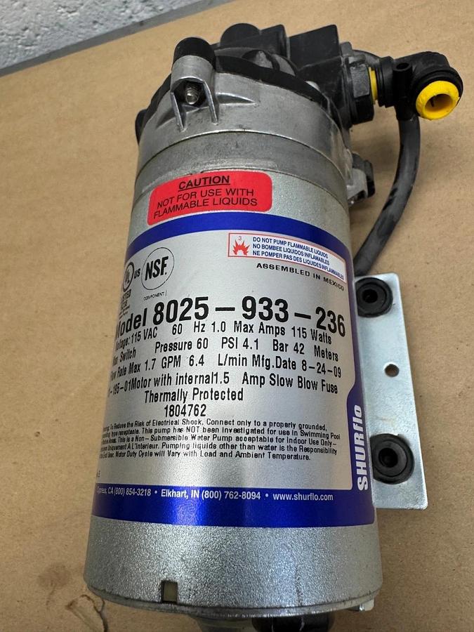 Used Shurflo 8025-933-236 Water Booster Pump, 115VAC, 115W, 4.1 PSI, Bar 42, 6.4 GPM