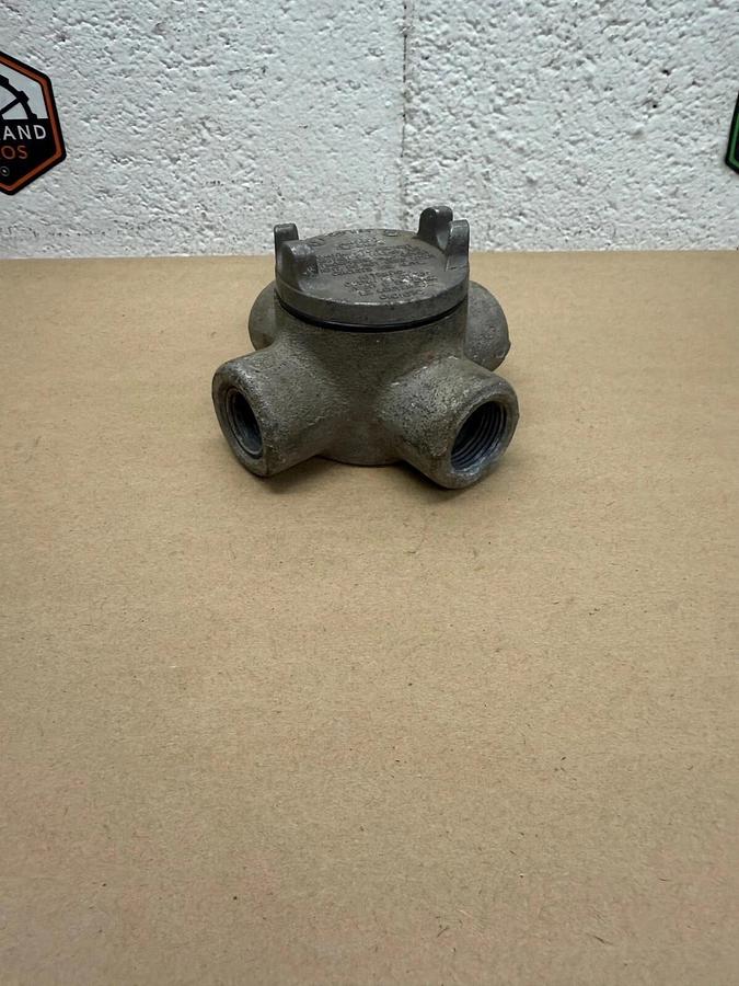 Used Crouse Hinds GUAX-24 , Condulet, Conduit Outlet Box