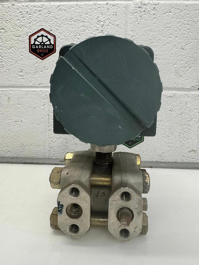 Used Foxboro 823DP-I3S1SM2-A Electronic Transmitter, 12.5-65 VDC, 3000 Psi