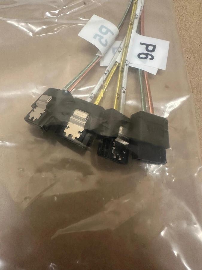 Used MINISAS I354712INP5P8 HD Cable *NEW*