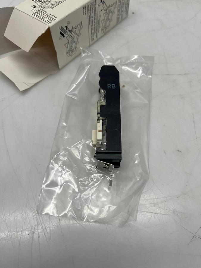 Allen-Bradley 595-A Auxiliary Contact, Series C